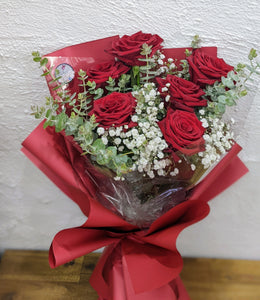 6 Rose bouquet