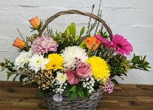 florist choice arrangement either in box, vase or basket